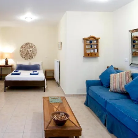 Two Greek Villas 니드리